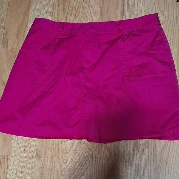 White Stag Dresses & Skirts - White Stag Fuchsia Skort Size 18 Average